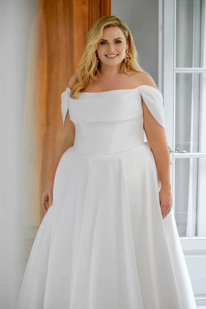 44475PS_FC_Sincerity-Bridal_1
