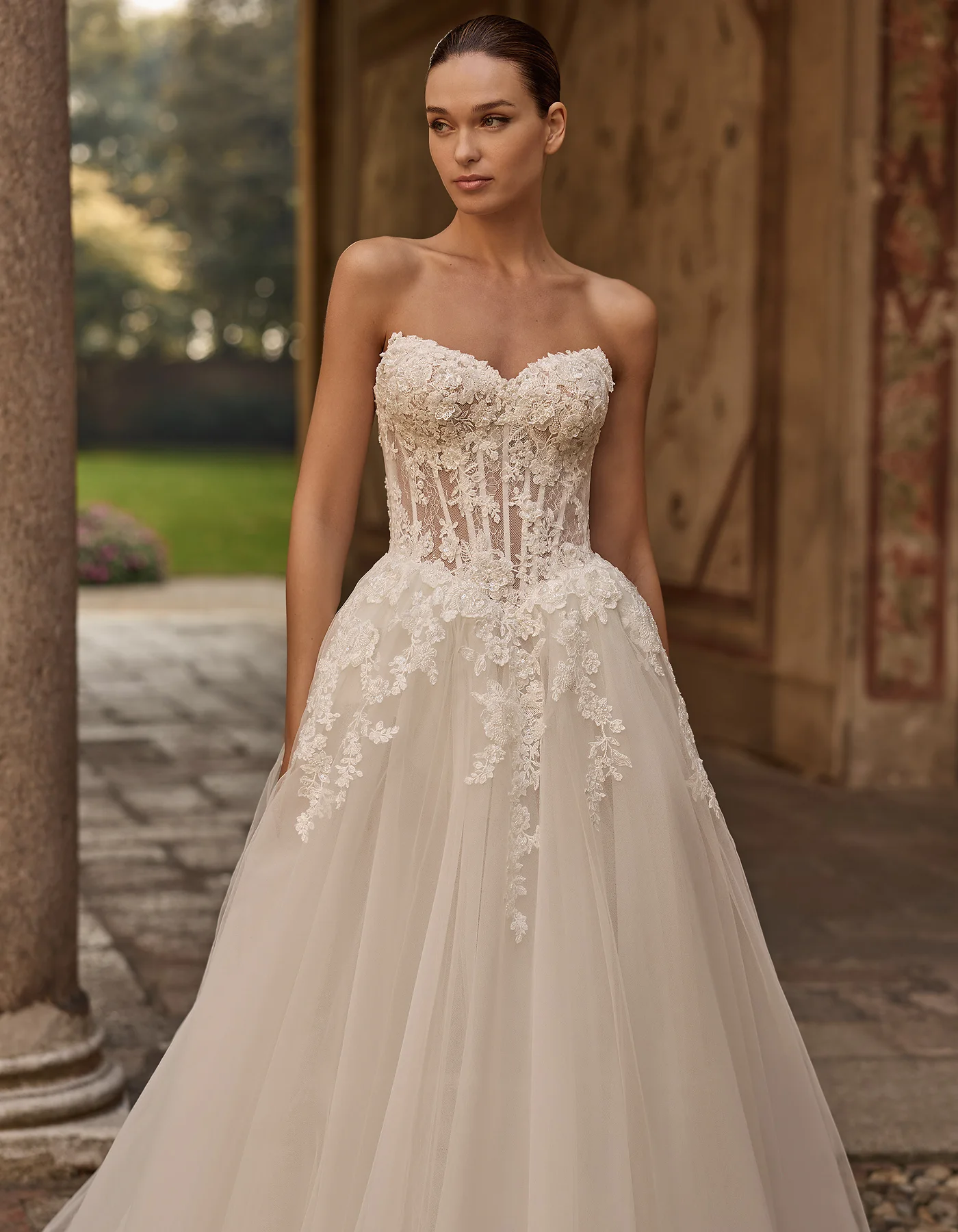 DINAH_AP_PREVIEW2027_avant 2
