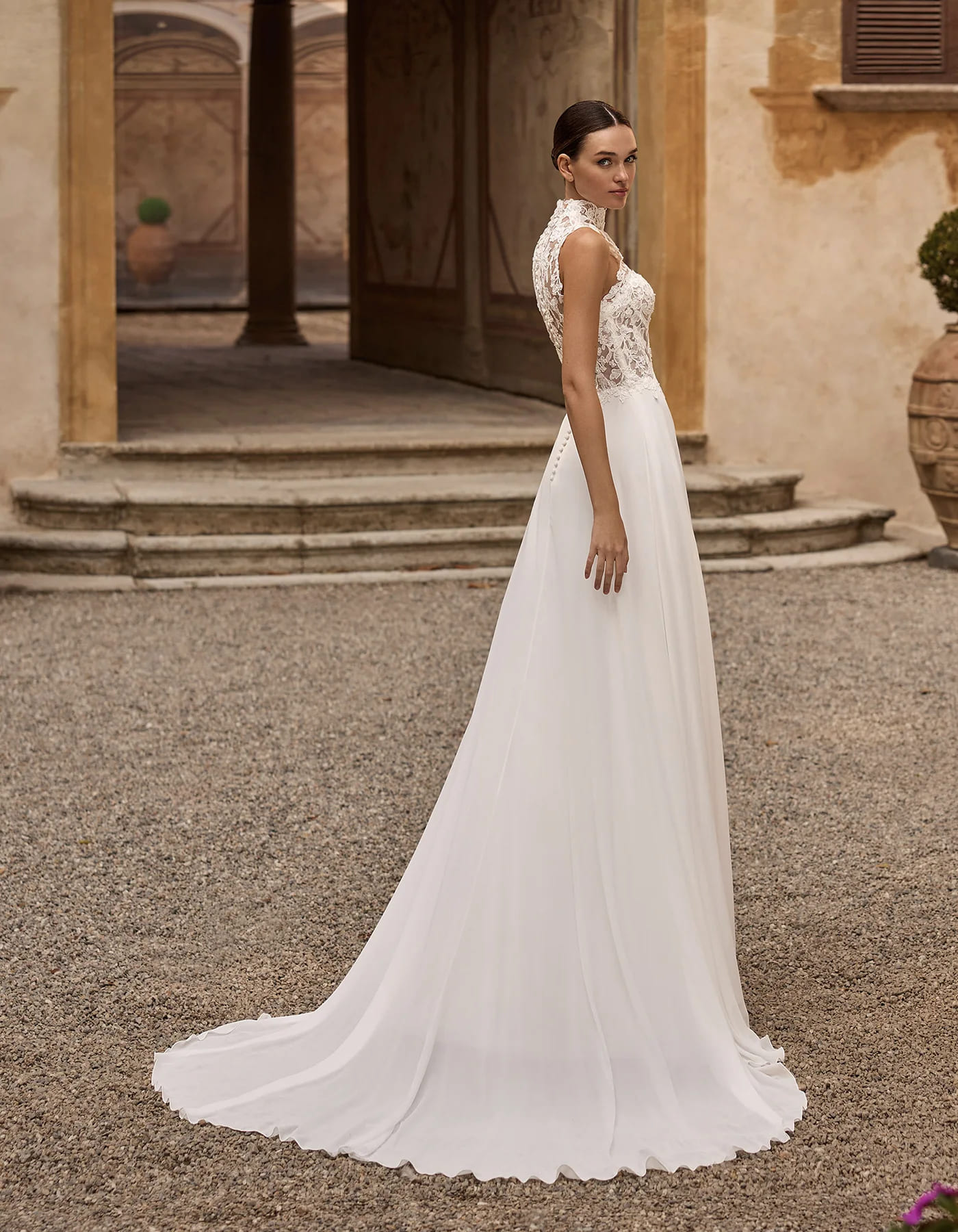 OWANA_AP_PREVIEW2027_2Arriere