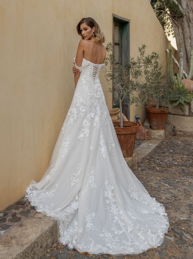 Romance-8326_Diane Legrand – arriere – OuibyLizy