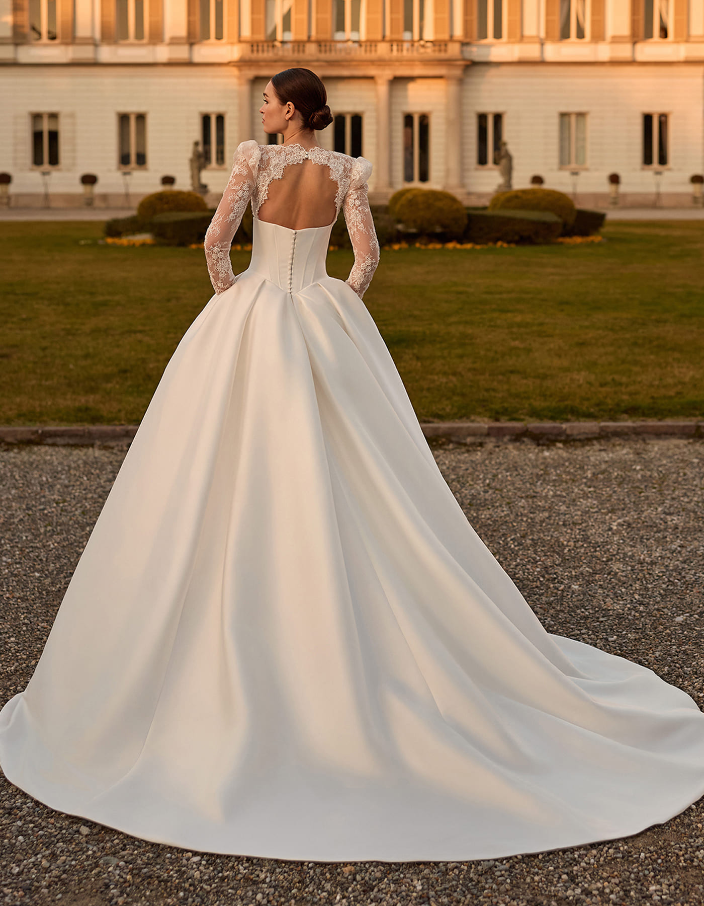 SERAFINA_AP_MAIN2027_2_arriere2_Ouibylizy