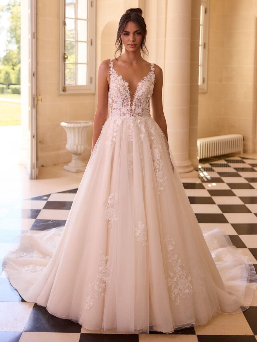 bianco-evento-limited-dress-corinna-_avant_ouibylizy